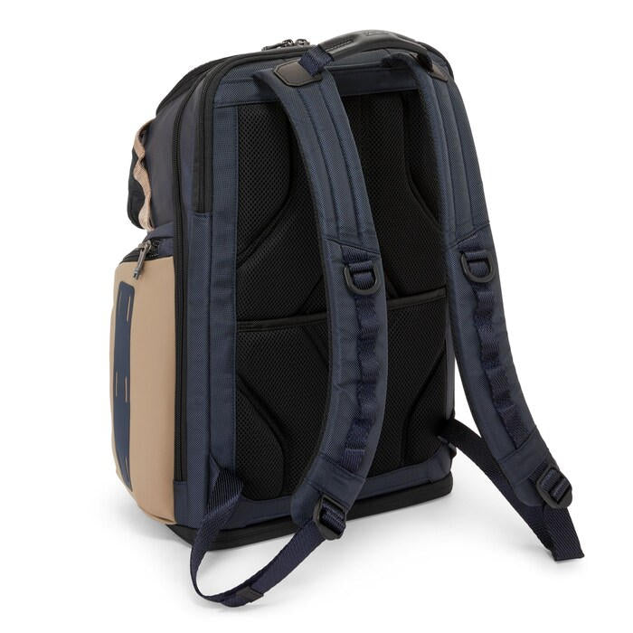 Nomadic Backpack