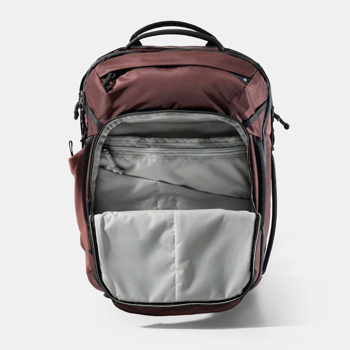 18L Personal Item Travel Pack