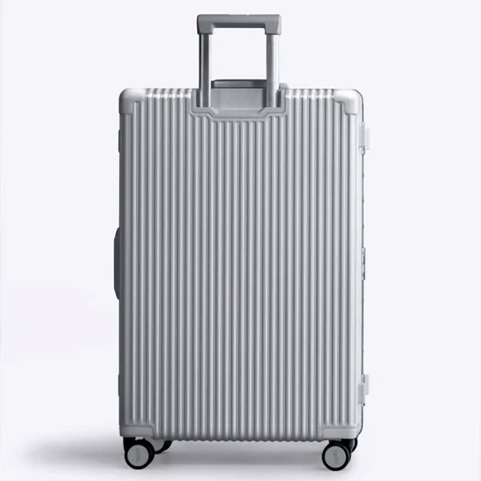 NOBL Travel Check-in: All-in-One 28"